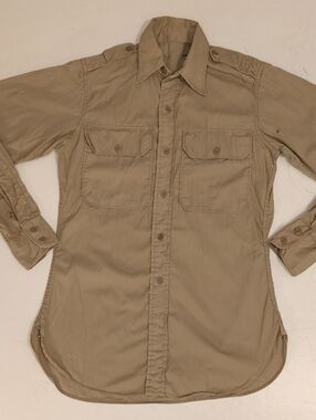 1947 Men's Military Issue Poplin Khaki Button-Down Shirt 39" Chest 40s Vintage